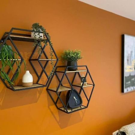 Paramount City Living 105 Суиндон Экстерьер фото
